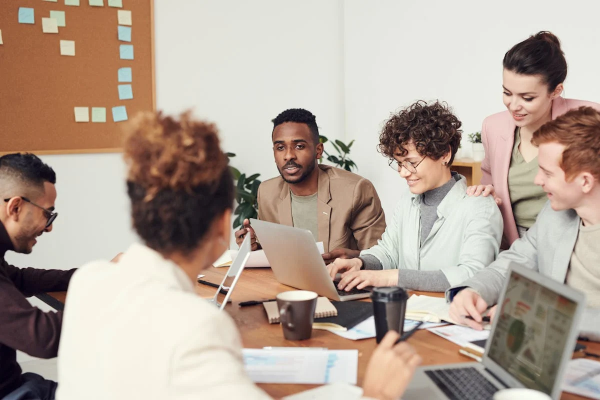 Collaborative Knowledge Sharing